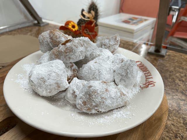 Zeppoli.
